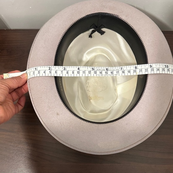 Timely fashion by Park Royal , Chic Cream Felt Fedora Hat main image 2